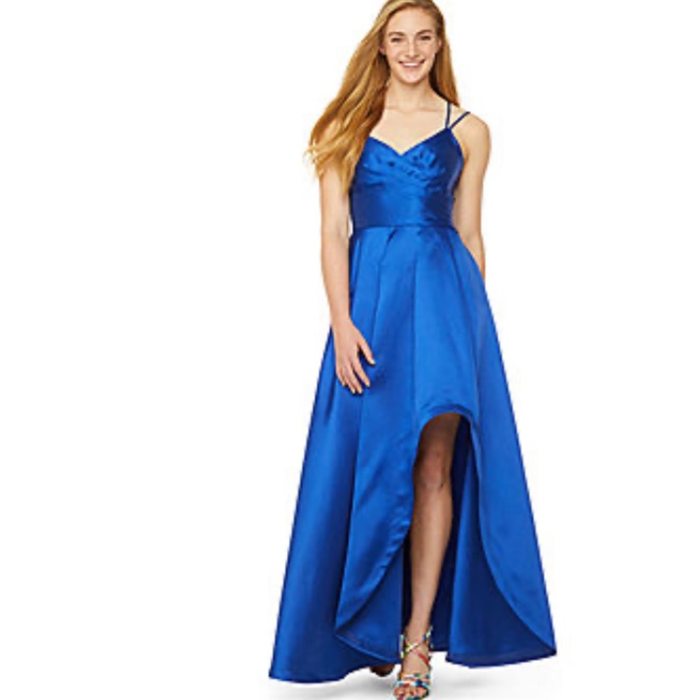 Blue prom dress